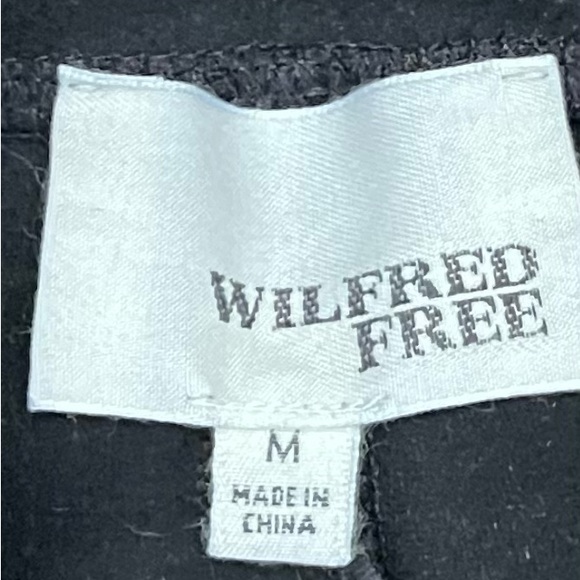 WILFRED FREE ARITZIA Black Faux Suede High Waist Leggings Size M - Picture 4 of 6